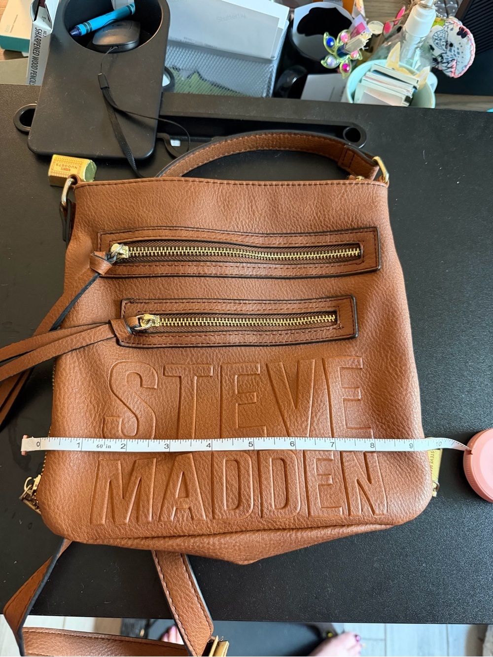 Steve Madden Brown Crossbody Bag with Leather Material and Minimalist Design - Picture 8 of 9